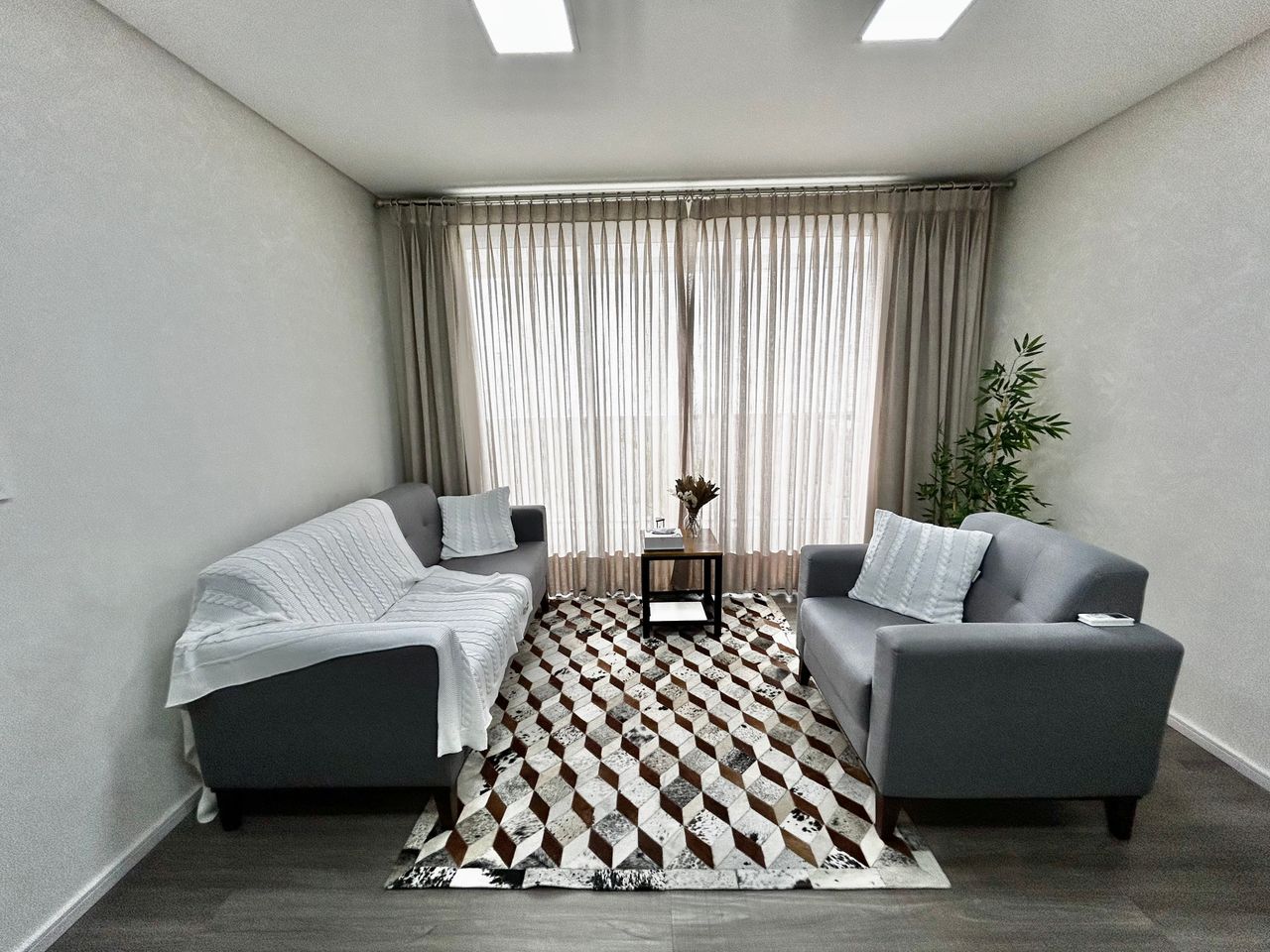 Consultório da psicóloga Selma Cavalcante — detalhe da decoração